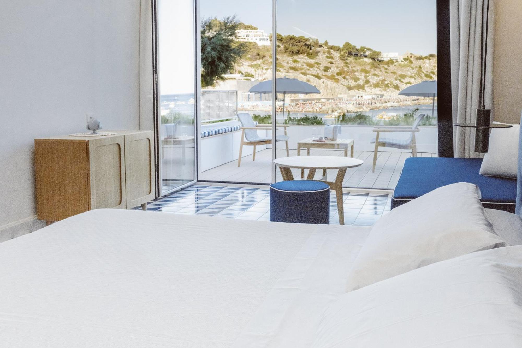Hotel La Roccia Castro  Екстериор снимка